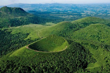 7462-le-volcanisme-la-terre-respire