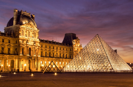 7068-le-louvre-du-chateau-feodal-a-la-pyramide-de-pei