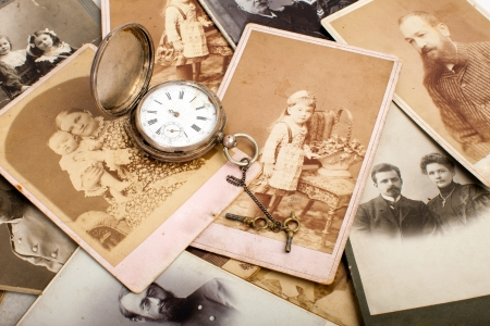 7354-Trier-et-organiser-les-souvenirs-de-famille-sans-culpabilite
