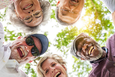 8542-rayonner-a-la-retraite-nourrir-ses-amities-et-s-ouvrir-aux-autres